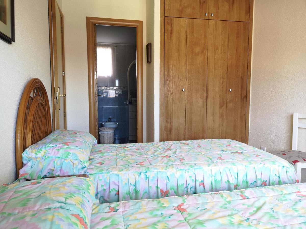 Apartamento A Pie De Playa-Edificio Bonaire Гандія Екстер'єр фото