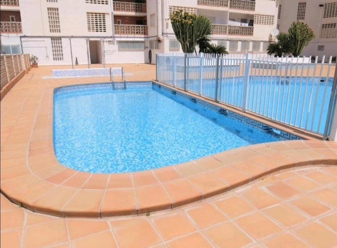 Apartamento A Pie De Playa-Edificio Bonaire Гандія Екстер'єр фото